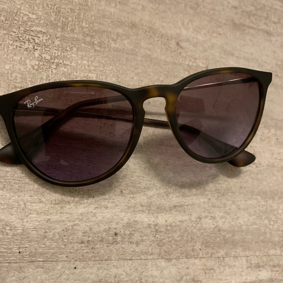 Ray Ban Tortoise Shell - Picture 3 of 3